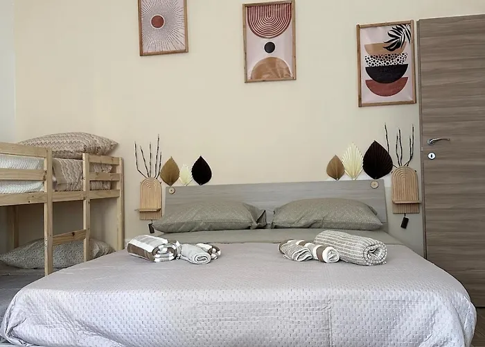 Orange Grove נאפולי