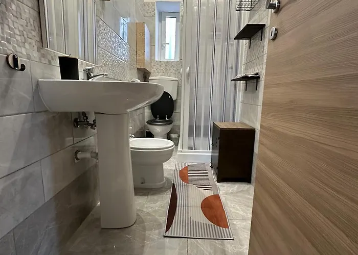 Orange Grove * נאפולי