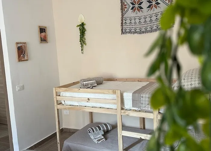 Orange Grove נאפולי