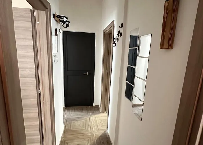 Orange Grove נאפולי