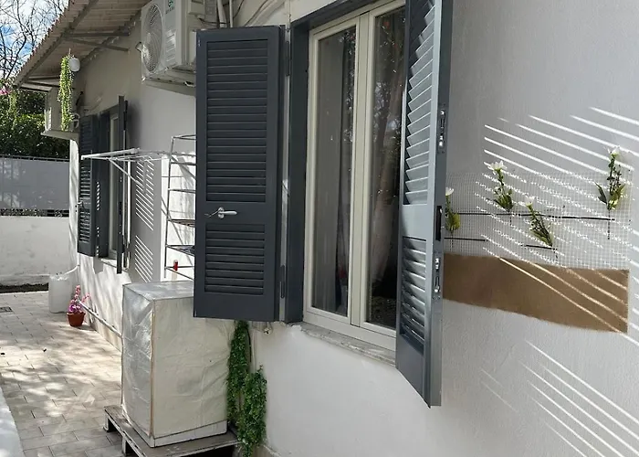 Orange Grove * נאפולי